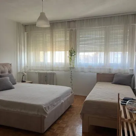 House Of Robin 3 Apartment Lodz